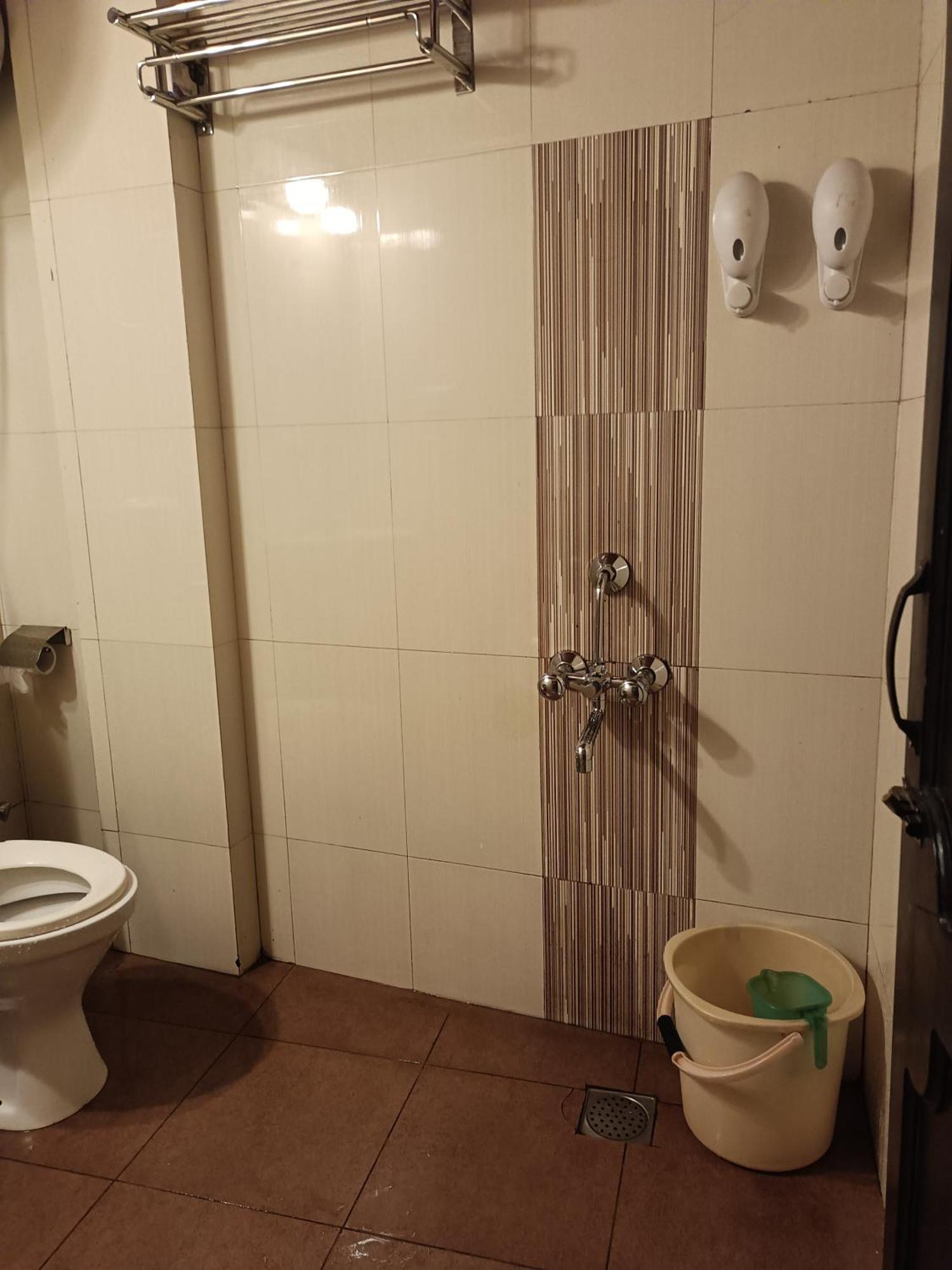 Hotel Serene Shillong Luaran gambar
